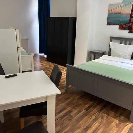 Pension Baku Fürth Esterno foto