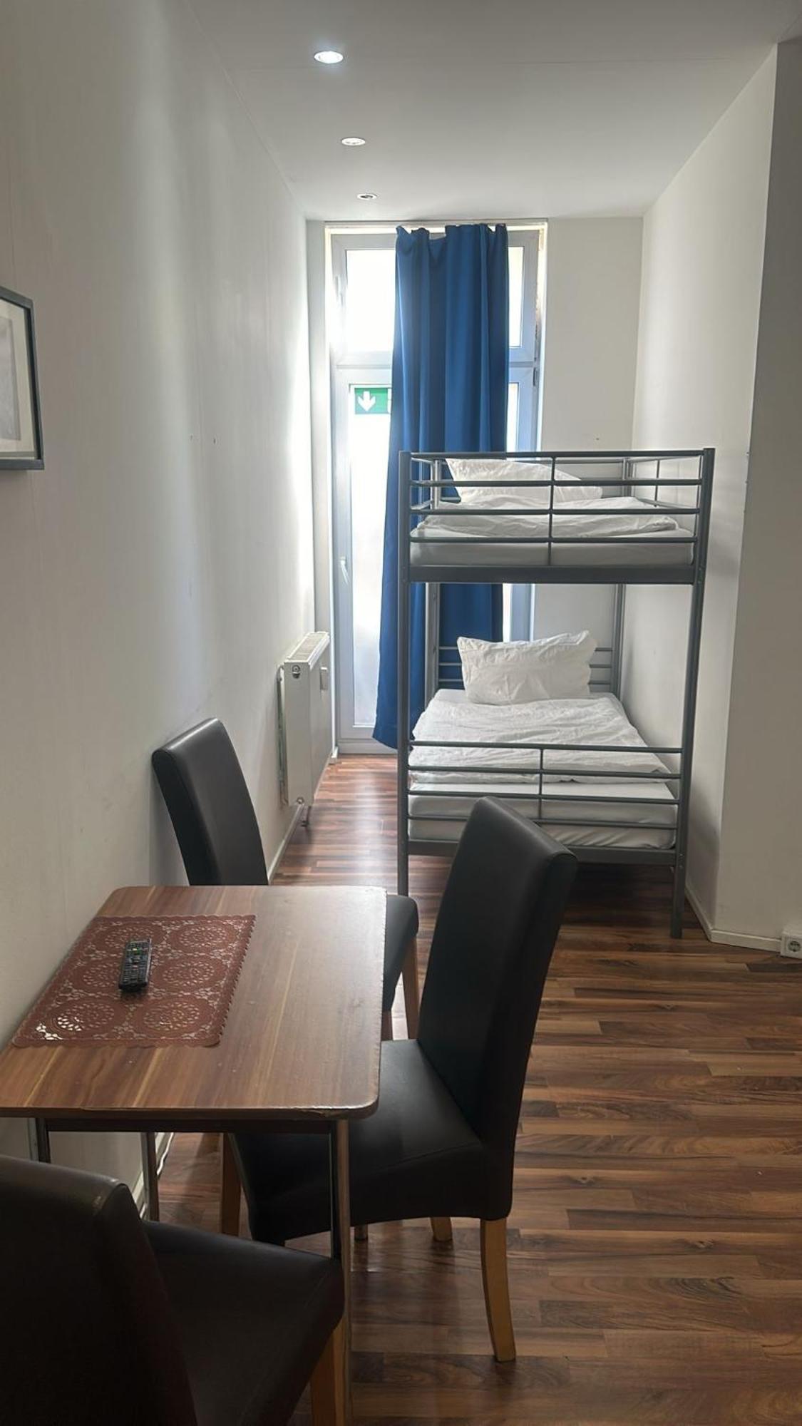 Pension Baku Fürth Esterno foto
